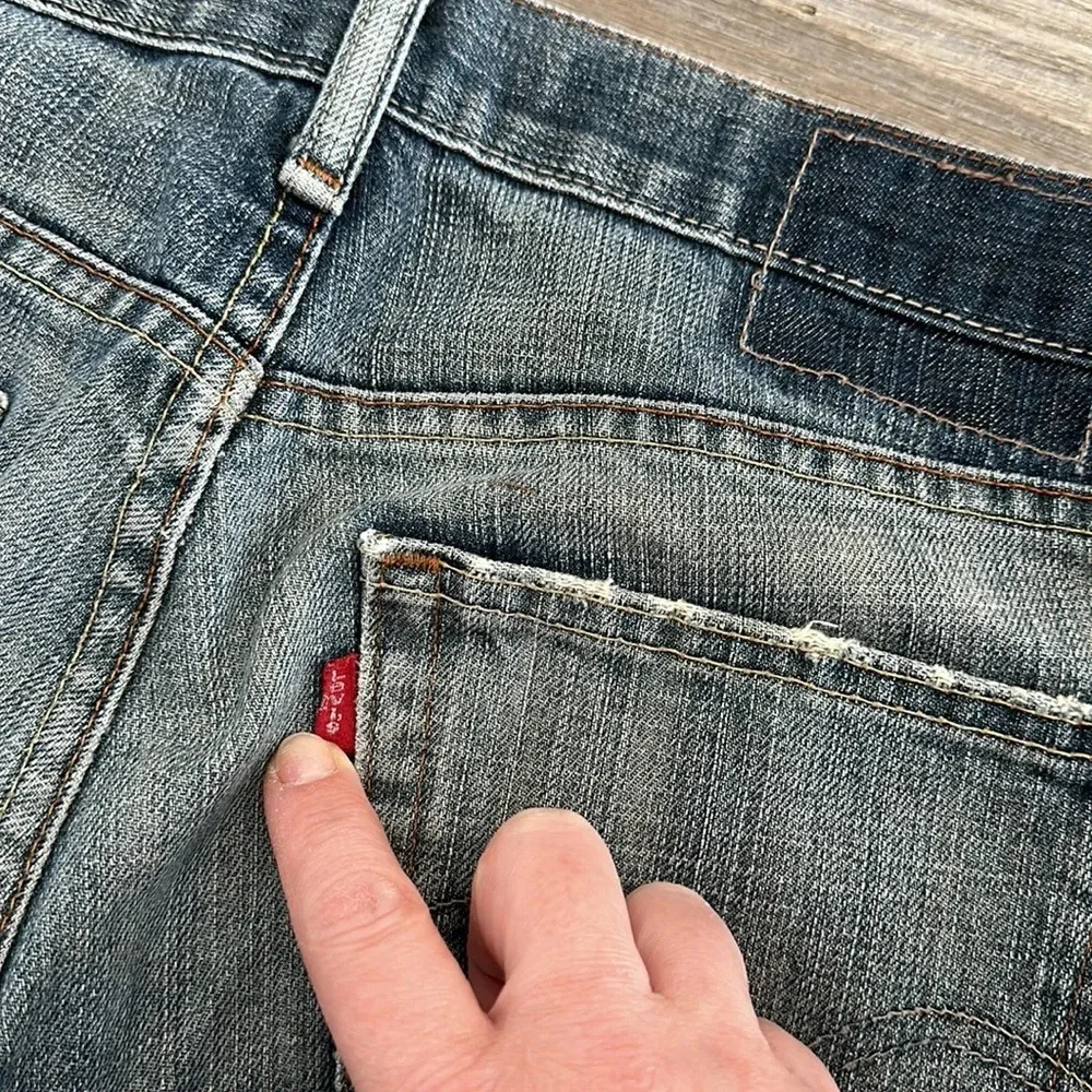Levi’s Slim Straight 514 men jeans